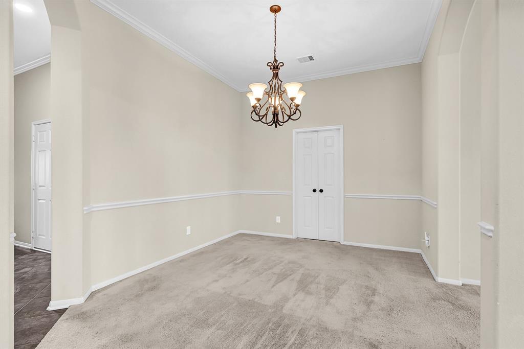 2407 London Mills Court, Katy, Texas image 7