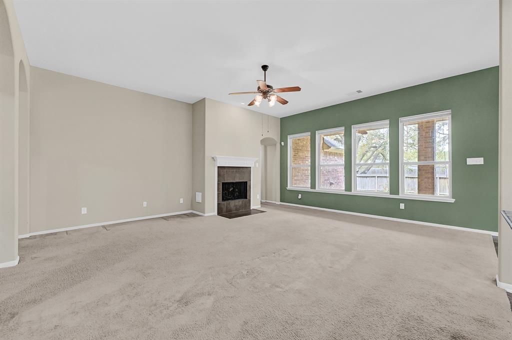 2407 London Mills Court, Katy, Texas image 5