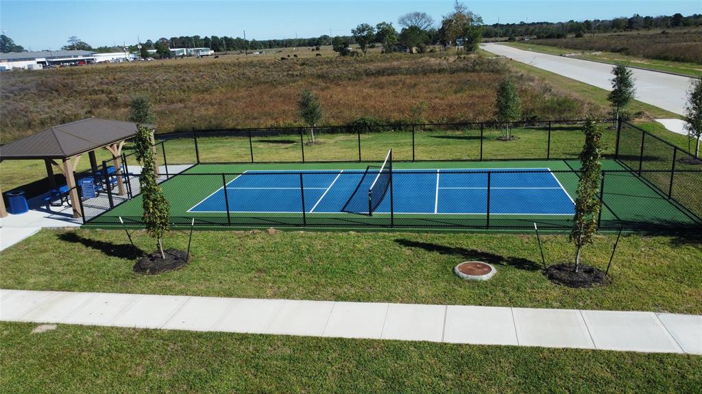 1206 Hidden Oaks Dr, Tomball, Texas image 13