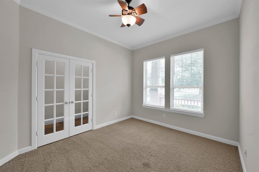 16819 Apple River Drive, Cypress, Texas image 4