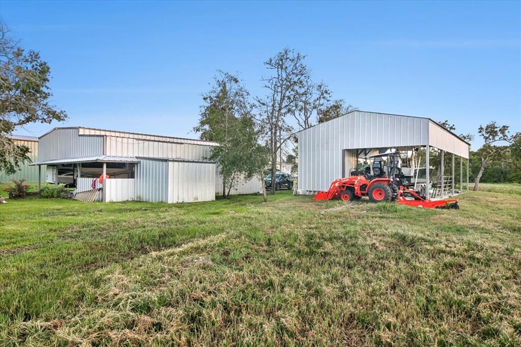 101 Oyster Street, Anahuac, Texas image 11