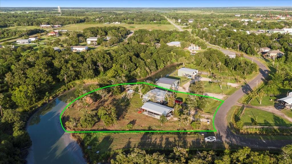 101 Oyster Street, Anahuac, Texas image 26
