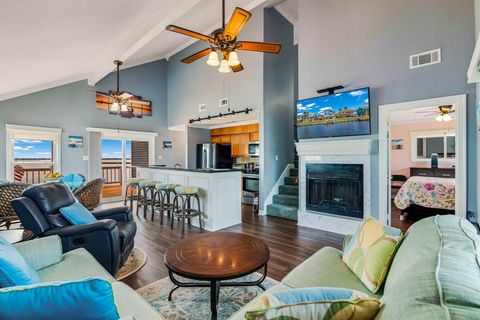 Single Family Residence in Bayou Vista TX 1310 Blue Heron Street 15.jpg