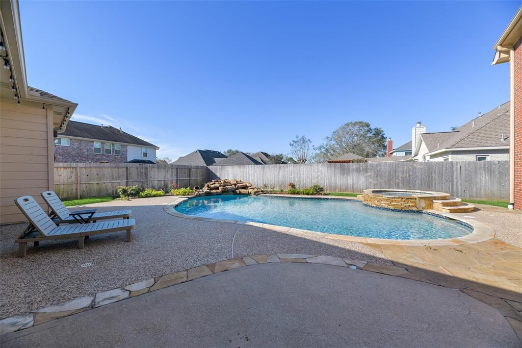 1712 Orlando Street, Friendswood, Texas image 31