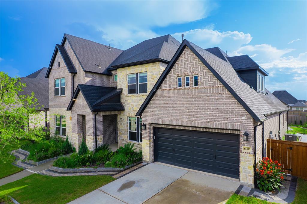 14315 Summer Prairie Trail