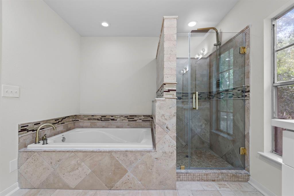 150 Rushwing Place, The Woodlands, Texas image 11