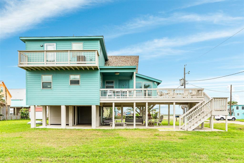 309 Driftwood Court, Surfside Beach, Texas image 4