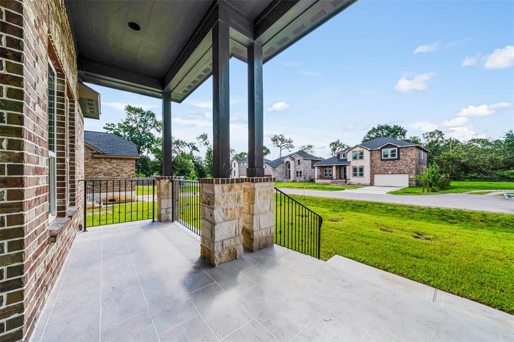 16518 Boston Post Road