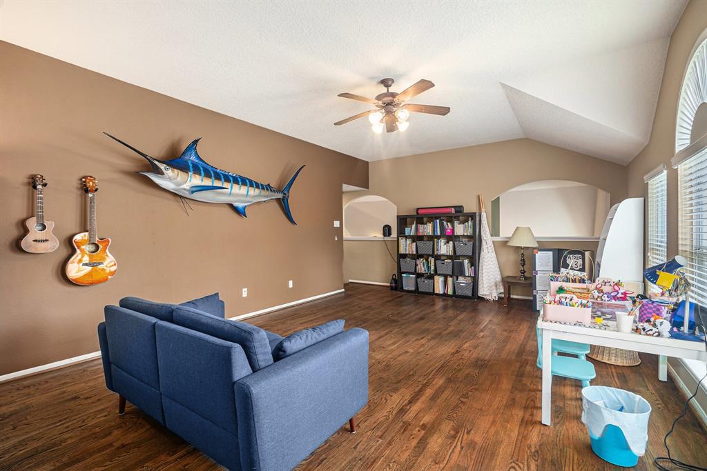 7323 Fall Creek Bend, Humble, Texas image 19