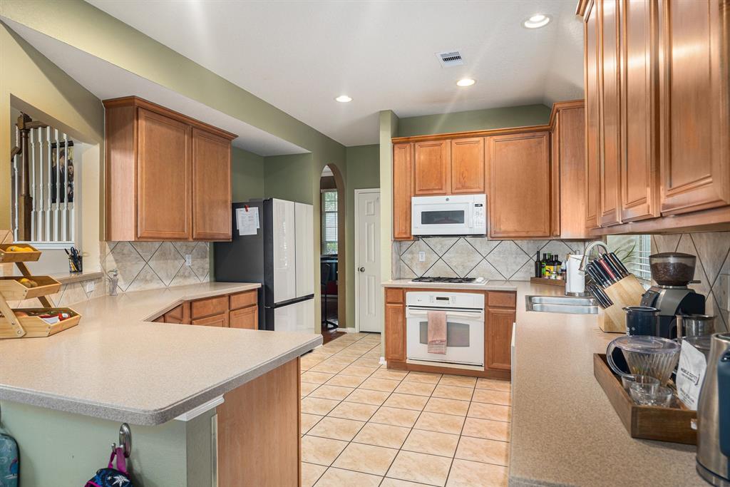 7323 Fall Creek Bend, Humble, Texas image 13