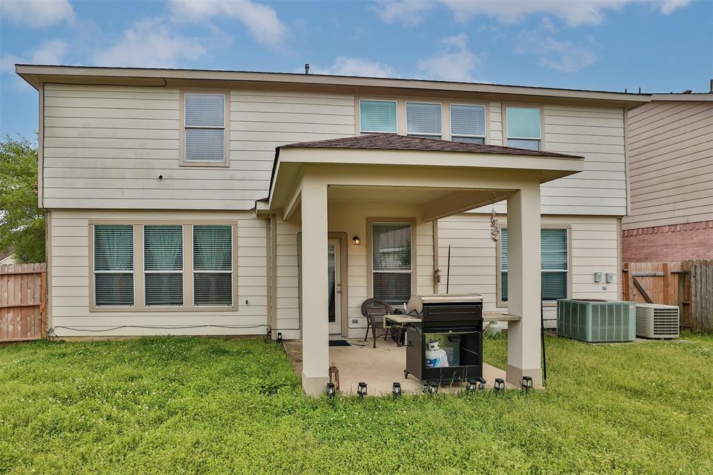 8167 Wooded Terrace Lane, Humble, Texas image 35