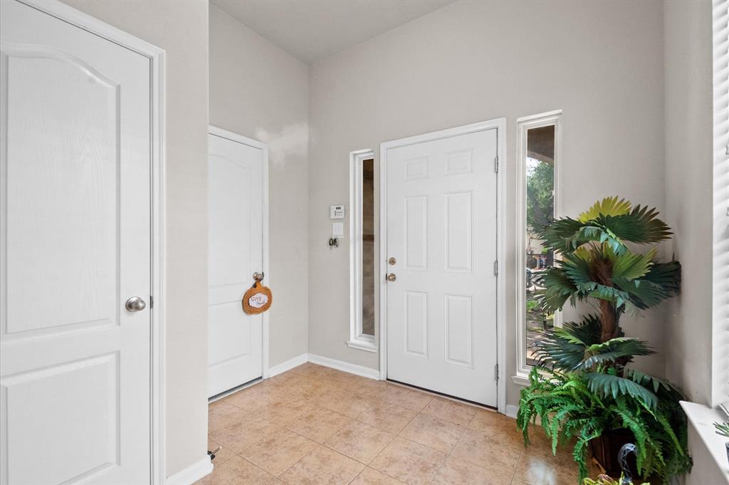 13126 Royal Bell Court, Houston, Texas image 6