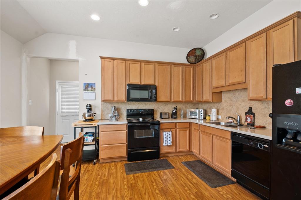 13126 Royal Bell Court, Houston, Texas image 10