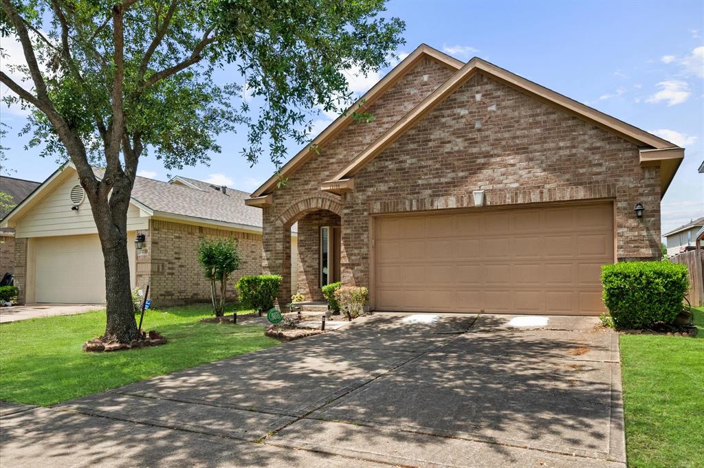 13126 Royal Bell Court, Houston, Texas image 1