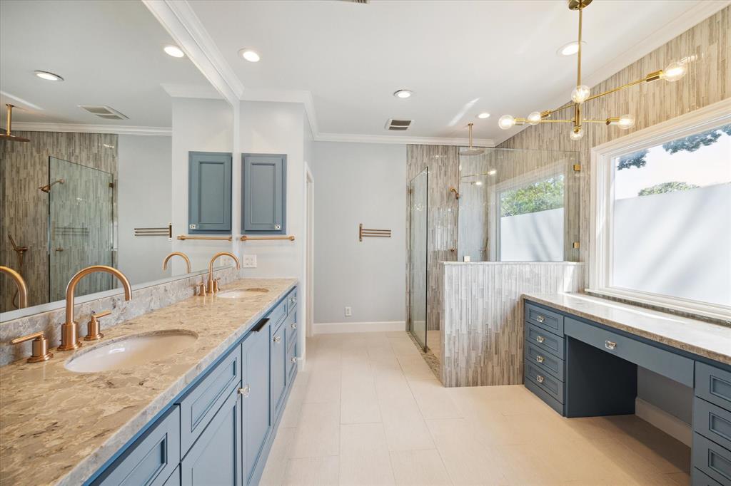 5747 Longmont Lane, Houston, Texas image 7
