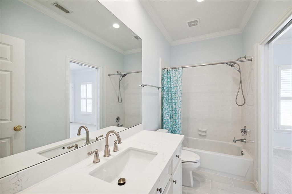 5747 Longmont Lane, Houston, Texas image 18