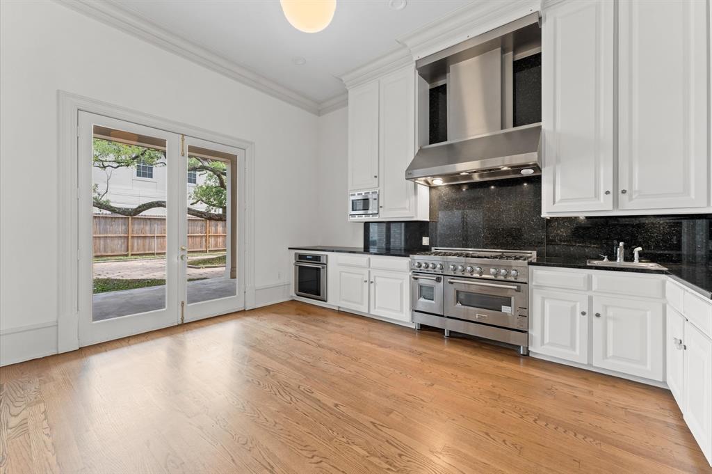 6104 San Felipe Street, Houston, Texas image 17