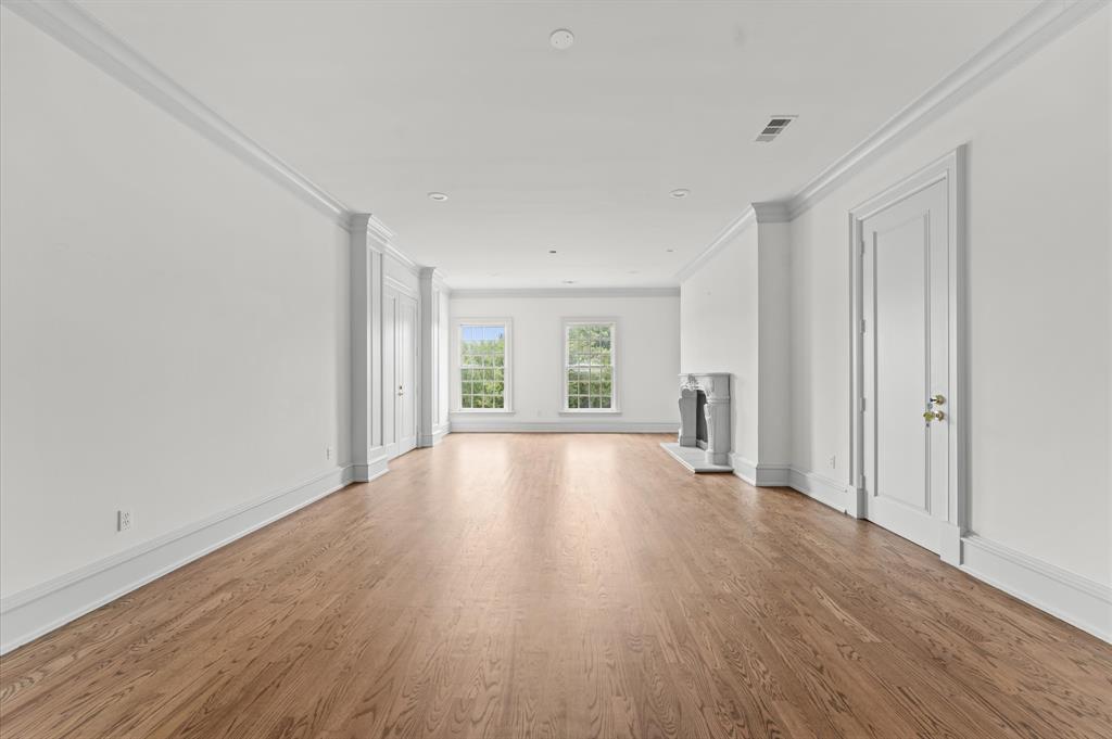6104 San Felipe Street, Houston, Texas image 32