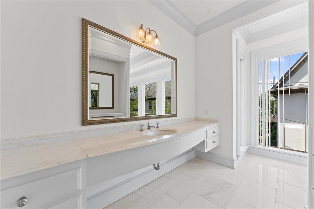 6104 San Felipe Street, Houston, Texas image 34