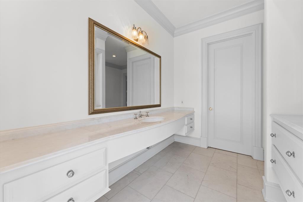 6104 San Felipe Street, Houston, Texas image 37