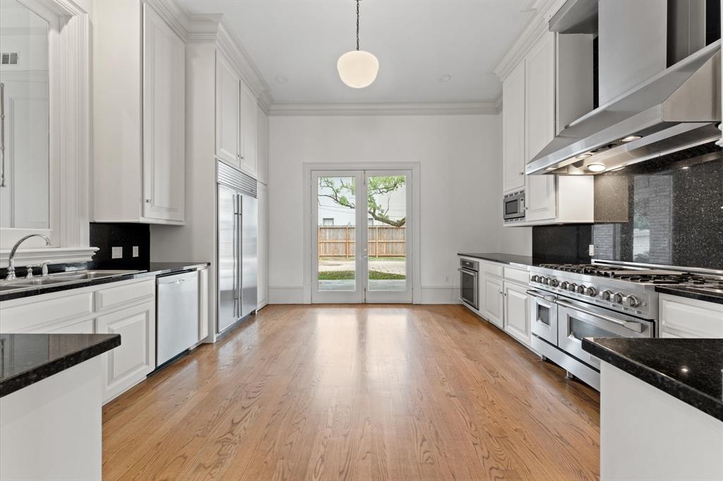 6104 San Felipe Street, Houston, Texas image 16