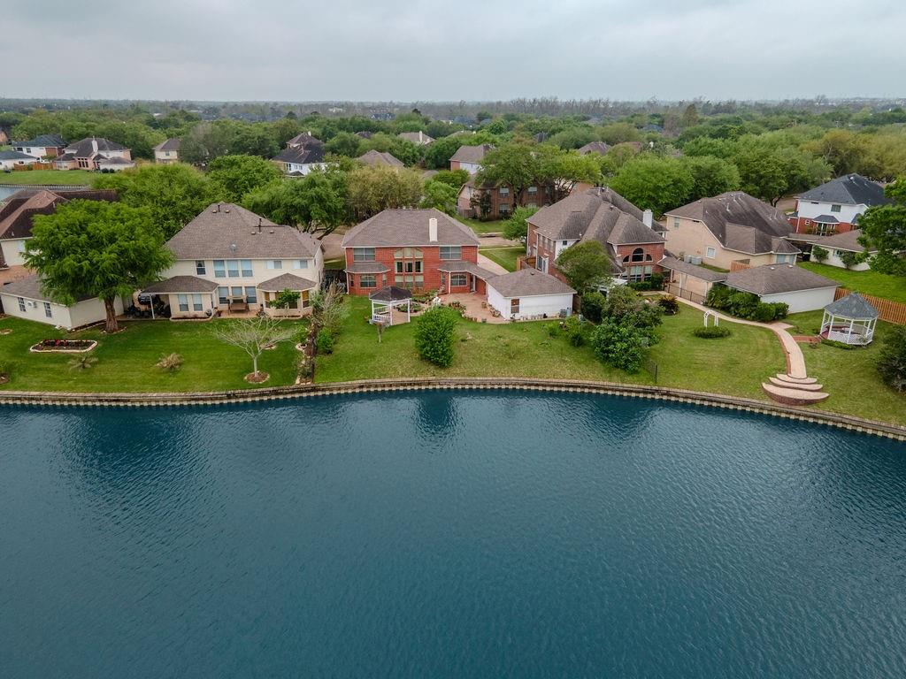 4010 Townsville Circle, Missouri City, Texas image 2
