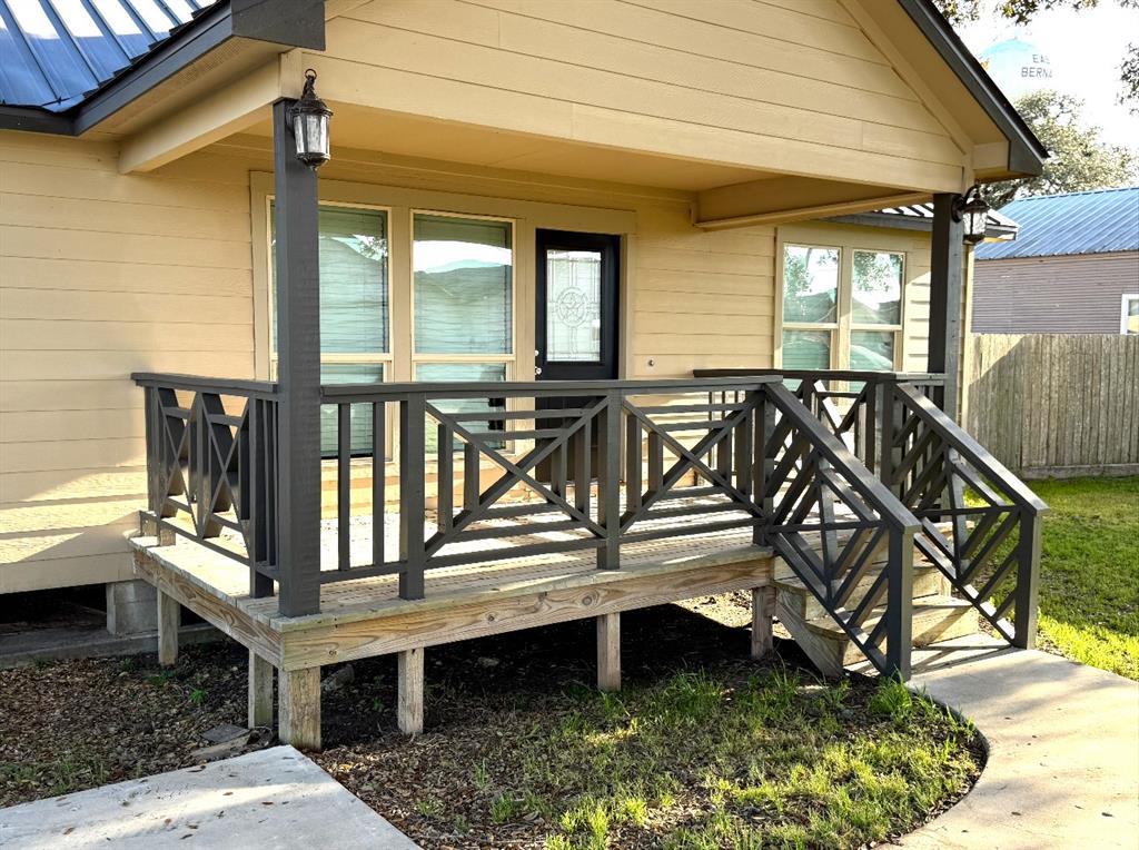 587 Stockton St, East Bernard, Texas image 4