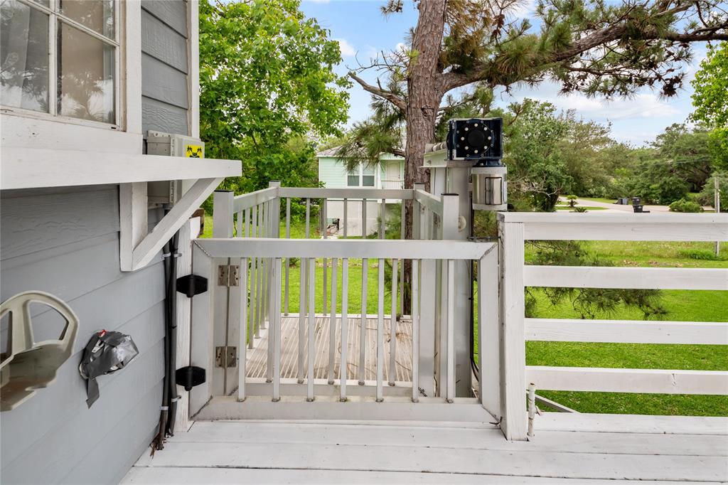 2507 Cliff Drive, San Leon, Texas image 18