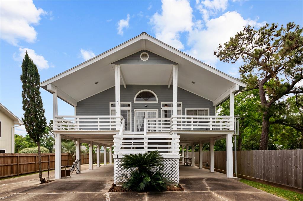 2507 Cliff Drive, San Leon, Texas image 1