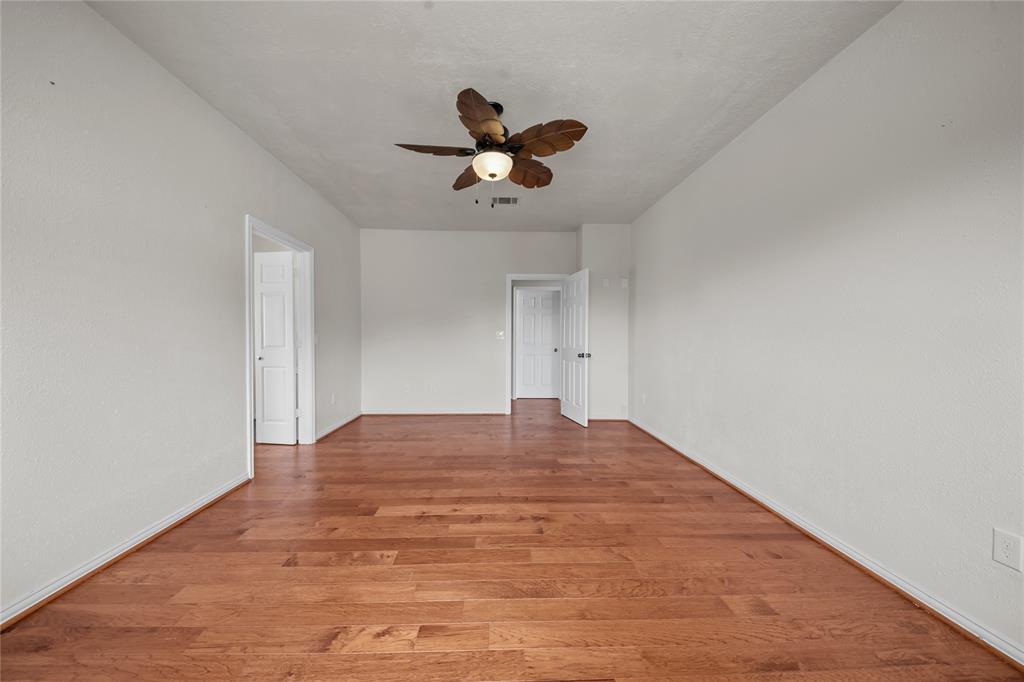2507 Cliff Drive, San Leon, Texas image 12