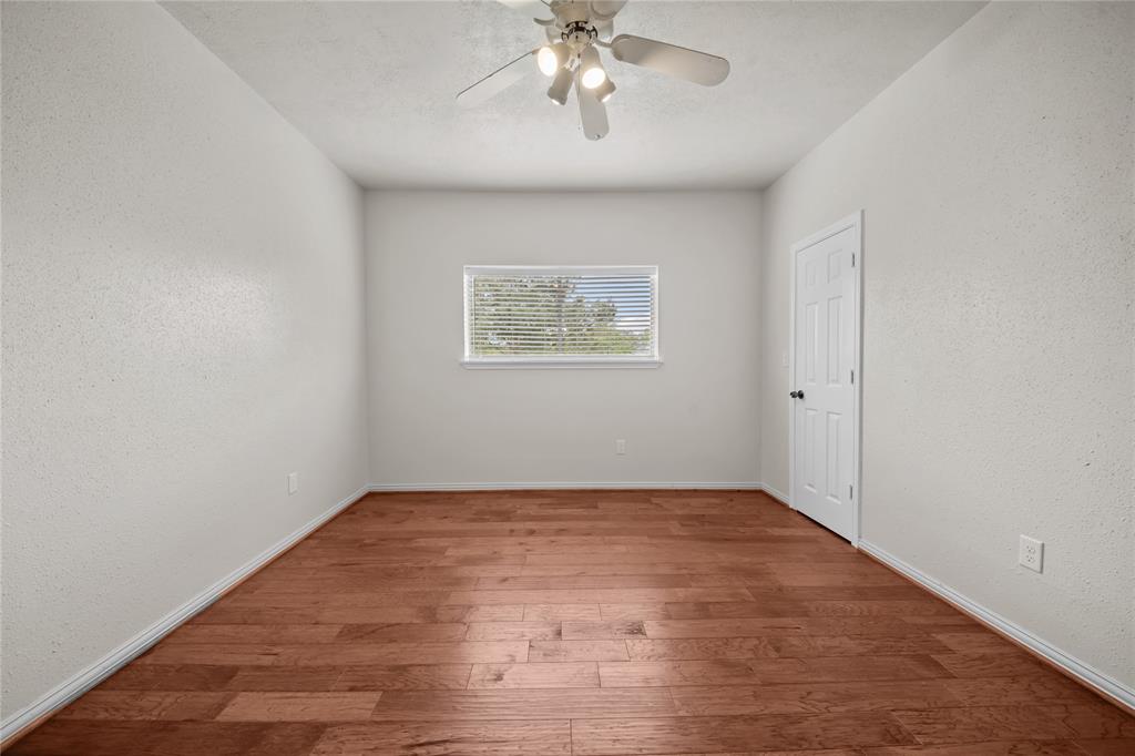 2507 Cliff Drive, San Leon, Texas image 17