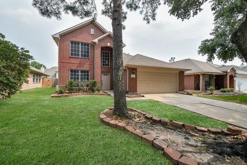 Single Family Residence in Tomball TX 12034 Piney Bend Drive.jpg