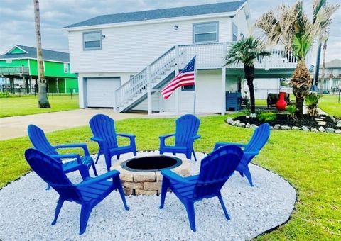 Single Family Residence in Galveston TX 4007 Grayson Drive.jpg