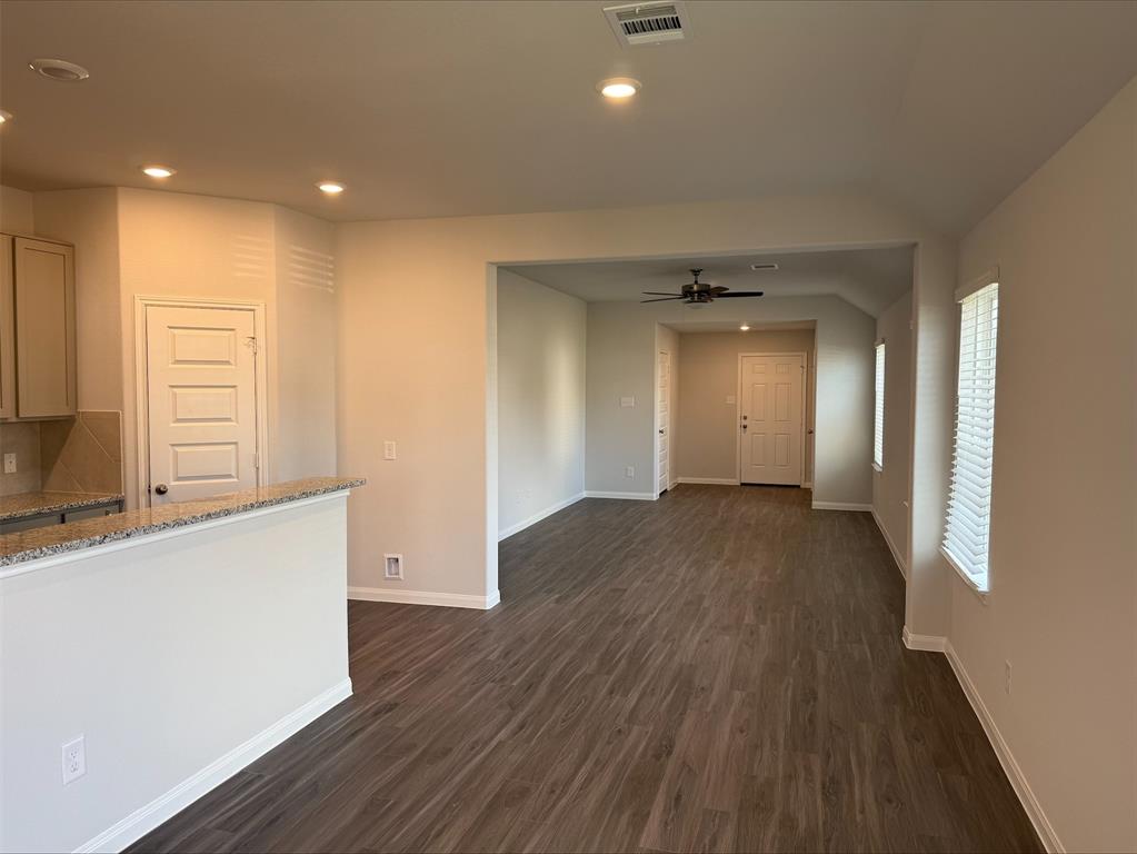 2360 Mooneye Court, Conroe, Texas image 4