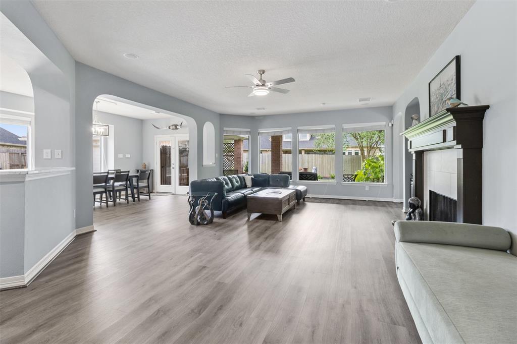 2628 Santo Domingo Drive, League City, Texas image 6
