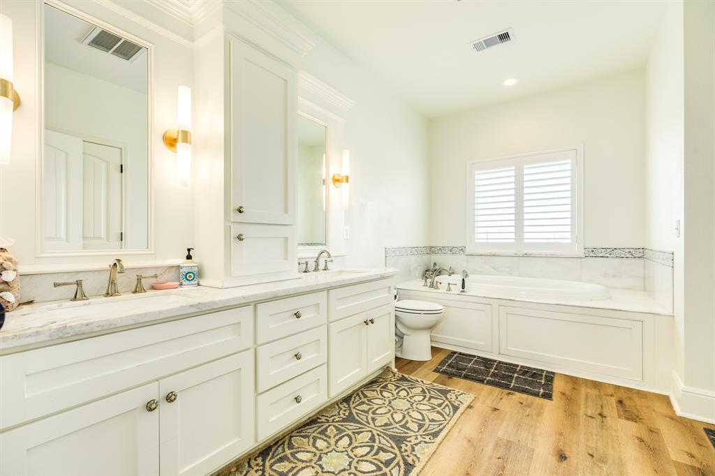 998 Austin Drive, Gilchrist, Texas image 24