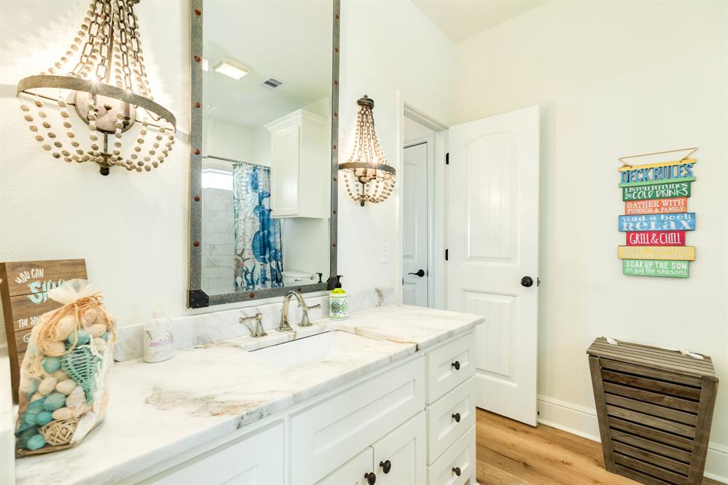 998 Austin Drive, Gilchrist, Texas image 21