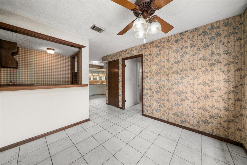 20534 Laverton Drive, Katy, Texas image 10