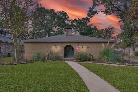 A home in Conroe