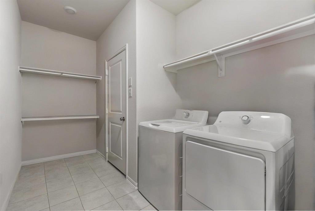 14018 Lago Creek Court, Rosharon, Texas image 22