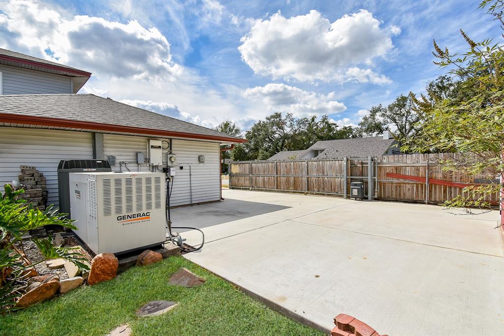 10514 Emnora Lane