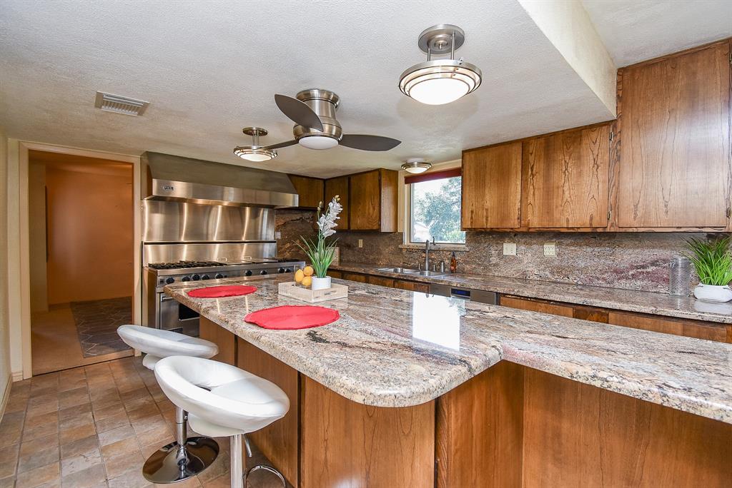 10514 Emnora Lane