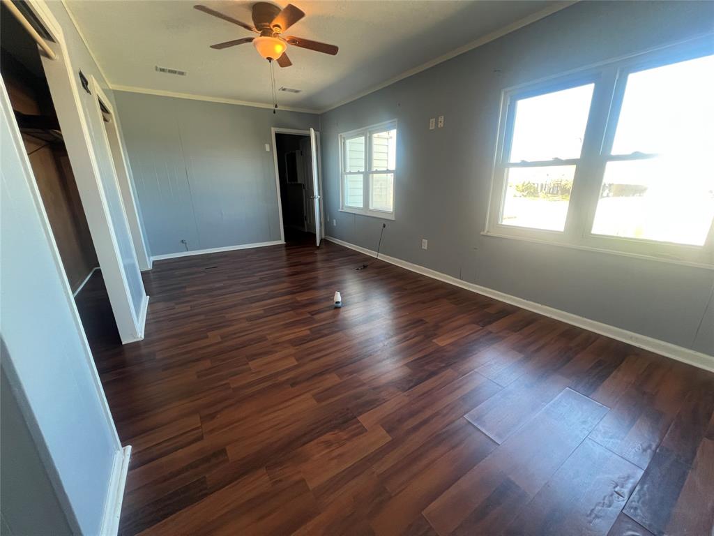 118 17th Street, Dickinson, Texas image 14