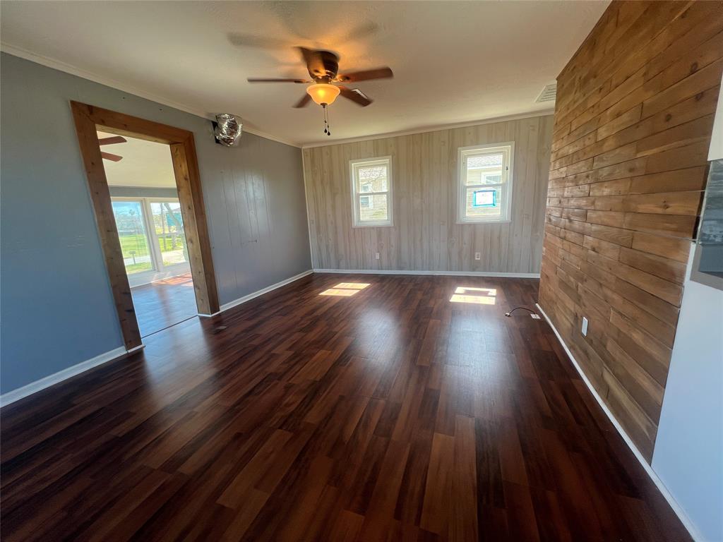 118 17th Street, Dickinson, Texas image 10