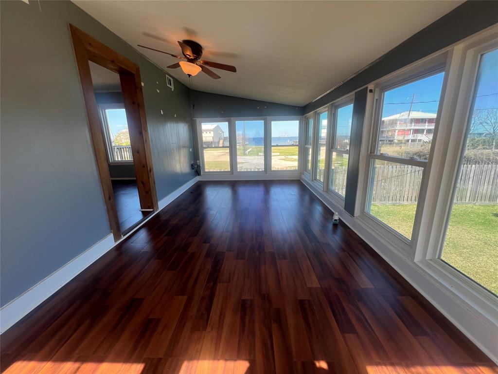 118 17th Street, Dickinson, Texas image 11