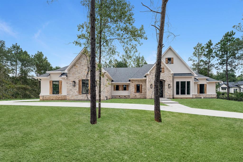 7407 Tecova Creek