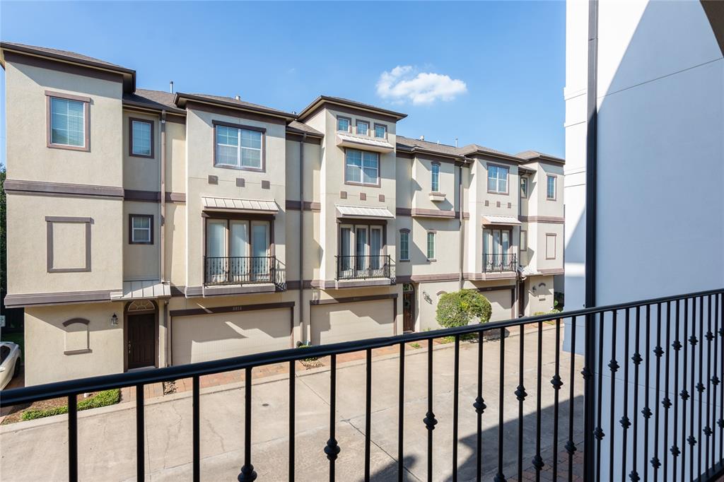 8817 Lakeshore Bend Drive, Houston, Texas image 31