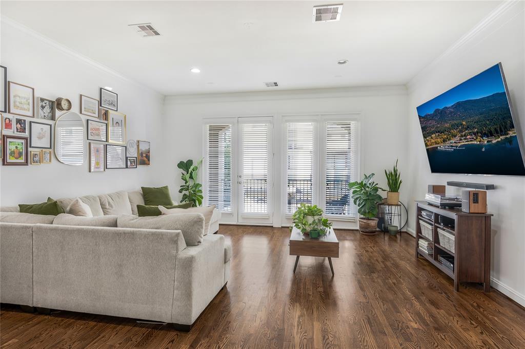 8817 Lakeshore Bend Drive, Houston, Texas image 15