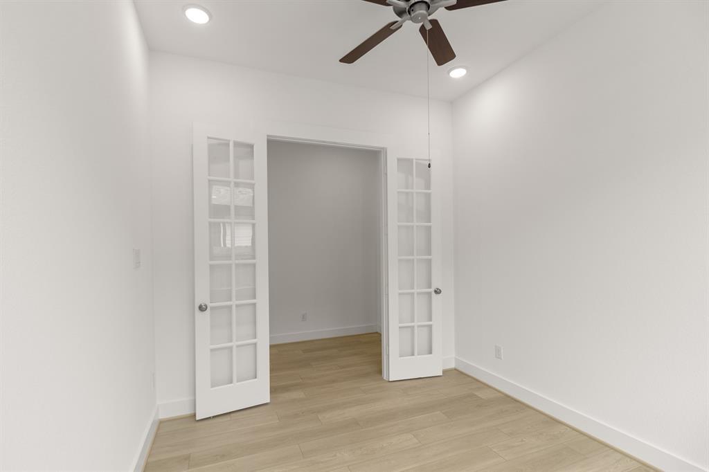 property-search 3 8335 Red Shiner Way