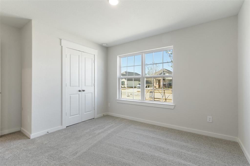 11729 Airspeed Drive, Conroe, Texas image 8